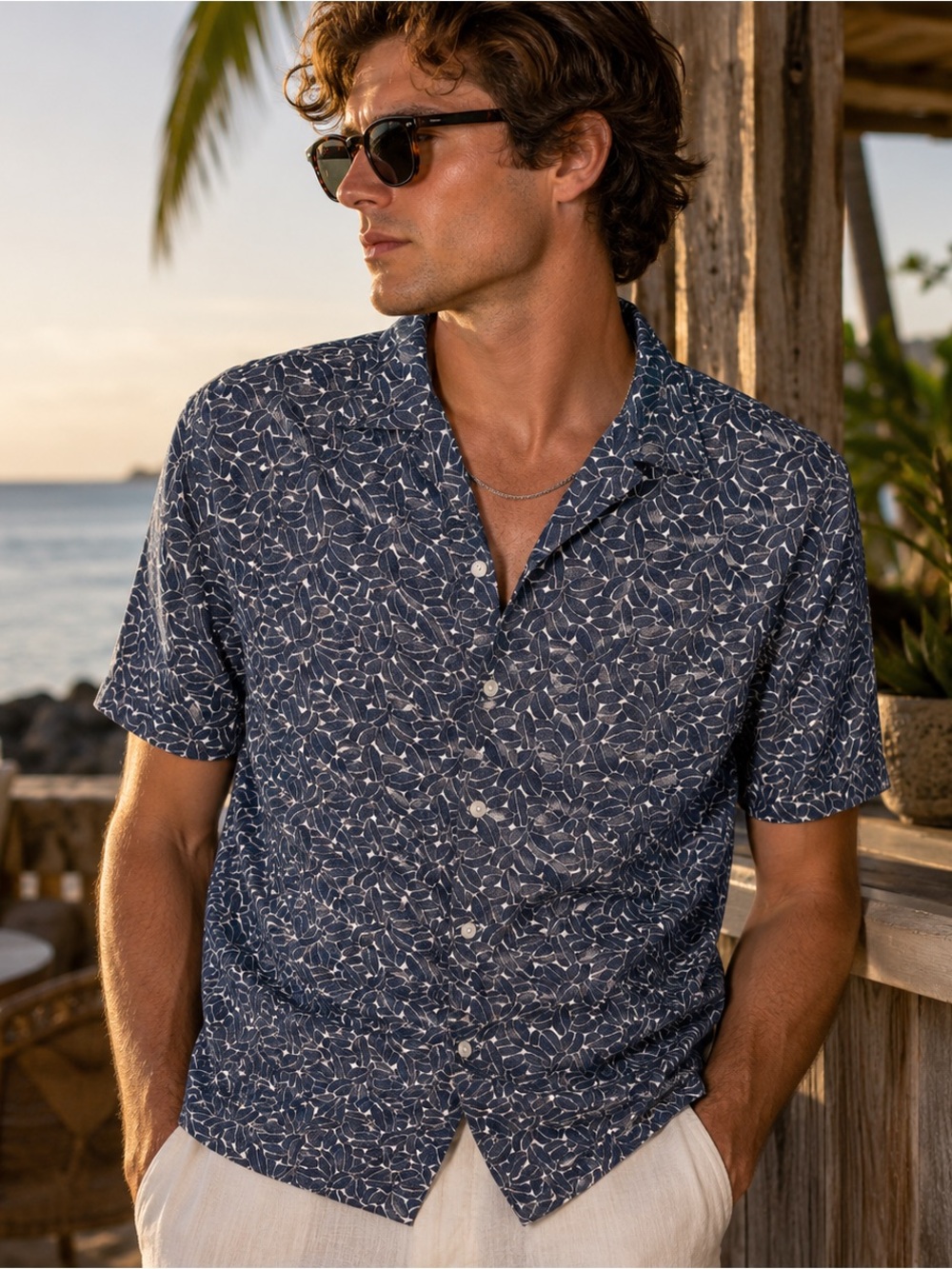 Onia Blue Tropical Camp Collar Shirt Men’s Medium Hawaiian Resort Button Up